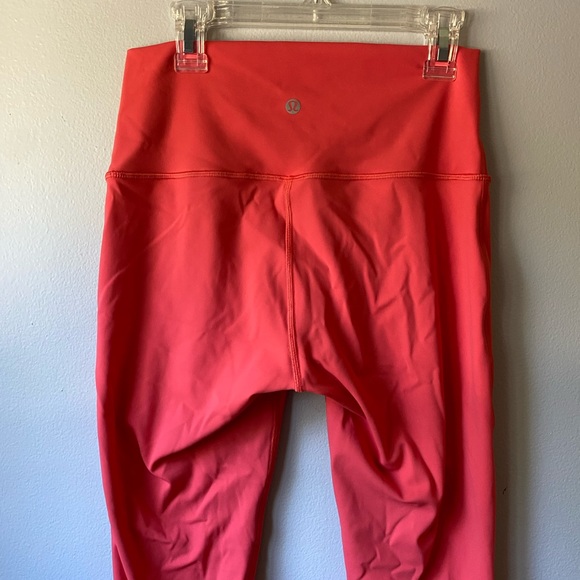 Lululemon Wunder Under High-Rise 7/8 Tight *Luxtreme 25" - Picture 7 of 7